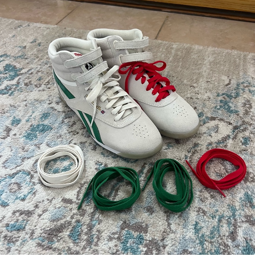 Women’s size 9 Reebok freestyle high top Human Rights Now collection